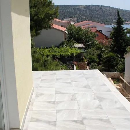 Rogoznica 3097b Rogoznica (Sibenik-Knin)